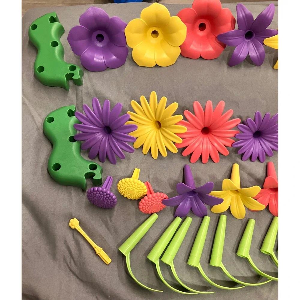 Green Toys Build-a-Bouquet Kids OS Multicolor Floral Stacking Set